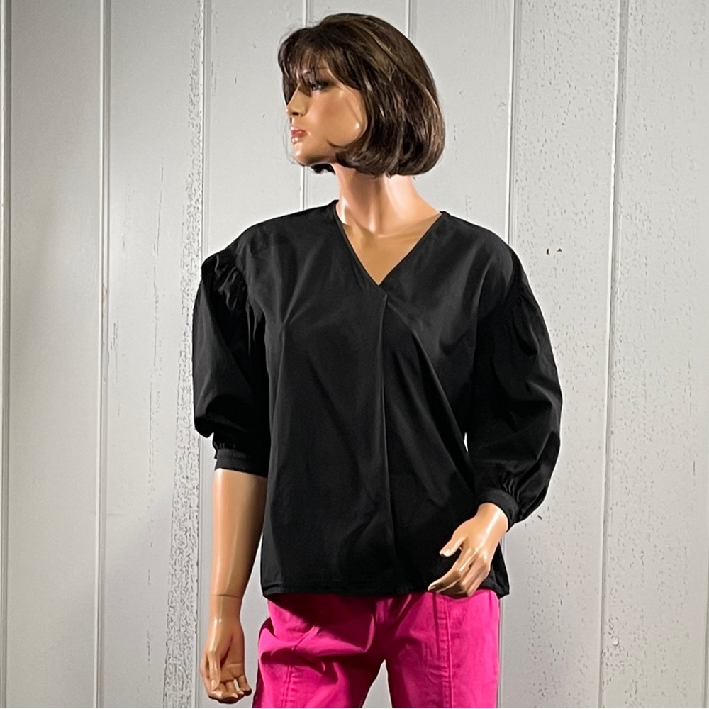 *Uniqlo Women’s Black V-Neck Formal Blouse Sz XS